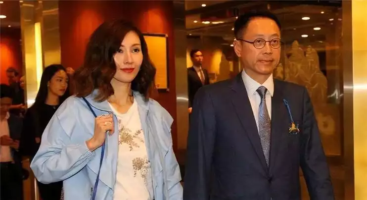 李嘉欣产后如何减肥？——分享产后减肥经验与方法(1)