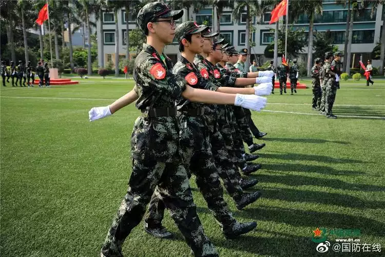 长春封闭减肥训练营：中学生的健康之路(1)