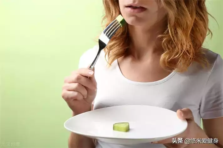 女生节食减肥会瘦胸吗？如何科学减肥保持胸部丰满？(1)